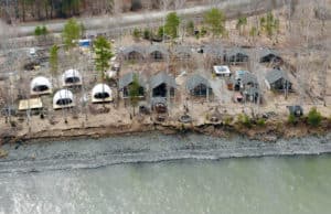 Выдан исполнительный лист на снос «пасеки» на берегу Катуни Выдан исполнительный лист на снос «пасеки» на берегу Катуни