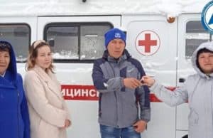 ФАП в отдаленном селе получил новый автомобиль скорой помощи