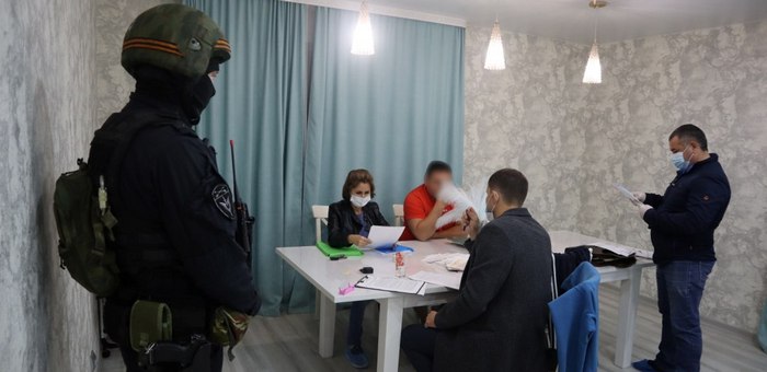 В Горно-Алтайске бизнесмен обвиняется в крупном мошенничестве