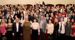Мэр Горно-Алтайска встретилась со студентами ГАГУ