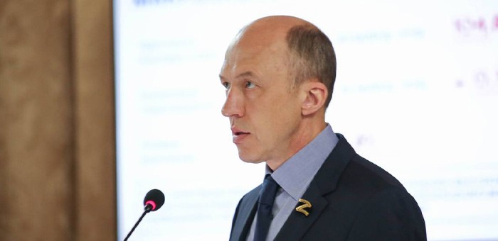 Депутаты одобрили отчет Олега Хорохордина о деятельности правительства