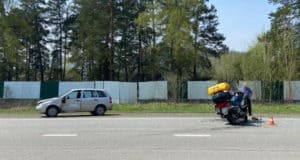 Кемеровский байкер врезался в автомобиль на Чуйском тракте Кемеровский байкер врезался в автомобиль на Чуйском тракте