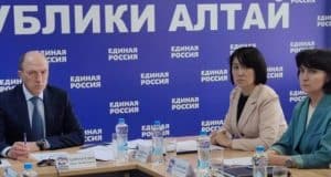 Андрей Турчак провел селекторное совещание по капремонту и строительству школ