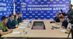 Артур Кохоев: Наша цель – сформировать сильную команду «Единой России» Артур Кохоев: Наша цель – сформировать сильную команду «Единой России»