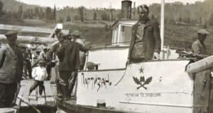 110 лет назад на Телецком озере был спущен на воду первый и единственный пароход 110 лет назад на Телецком озере был спущен на воду первый и единственный пароход