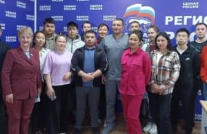 Студенты медколледжа встретились с врачом, вернувшимся из зоны СВО