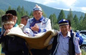 В Москве арестовали Акая Кине, его подозревают в мошенничестве В Москве арестовали Акая Кине, его подозревают в мошенничестве