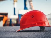 Какая летняя спецодежда нужна работникам?