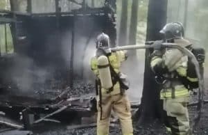 На турбазе «Шале прискальный» вновь произошел пожар На турбазе «Шале прискальный» вновь произошел пожар