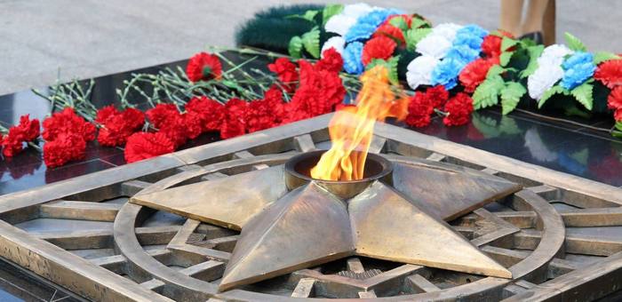 Митинги и акция «Свеча памяти» прошли по всей Республике Алтай