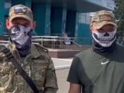 Бойцов с Алтая проводили на спецоперацию после отпуска Бойцов с Алтая проводили на СВО после отпуска