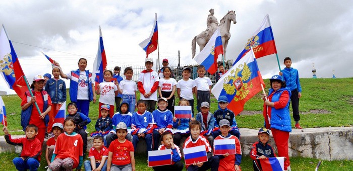 День России широко отпраздновали в районах Республики Алтай