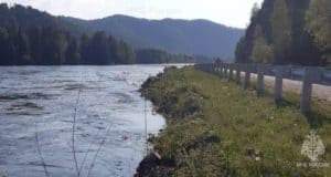 В Турочакском районе остаются подтопленными два приусадебных участка
