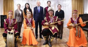 Олег Хорохордин поблагодарил призеров Дельфийских игр из Республики Алтай Олег Хорохордин поблагодарил призеров Дельфийских игр из Республики Алтай