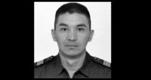 В Ортолыке простились с военнослужащим, погибшим при исполнении боевой задачи Аманбол Александрович Яданов