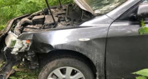 Житель Барнаула разогнался на Camry и слетел в кювет на Чуйском тракте Житель Барнаула разогнался на Camry и слетел в кювет на Чуйском тракте