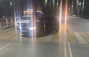 Горожанин сбил на пешеходном переходе женщину с ребенком