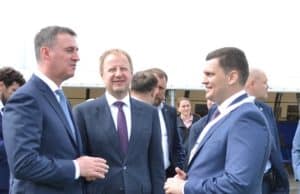 Министр сельского хозяйства РФ и губернатор Алтайского края посетили стенд Россельхозбанка на Дне Сибирского поля – 2023