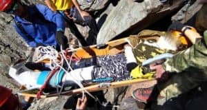 Пострадавшую от камнепада туристку эвакуировали с Актру