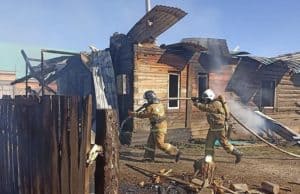 На пожаре в Кош-Агаче погибли две женщины На пожаре в Кош-Агаче погибли две женщины