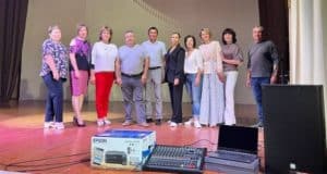 Культурные учреждения Шебалинского района получили новую технику и костюмы