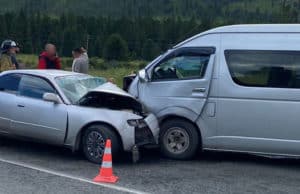 Девять человек получили травмы в ДТП на Семинском перевале Девять человек получили травмы в ДТП на Семинском перевале
