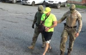 Мужчина отомстил бывшей, угнав ее авто с парковки аэропорта