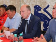 Глава республики встретился с жителями Кош-Агачского района Глава республики встретился с жителями Кош-Агачского района