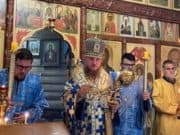 Православные сегодня отмечают Успение Пресвятой Богородицы Православные сегодня отмечают Успение Пресвятой Богородицы