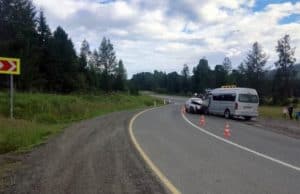 Туристов, пострадавших в ДТП на Семинском перевале, госпитализировали