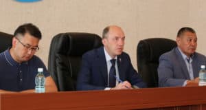 Глава республики встретился с жителями Онгудайского района