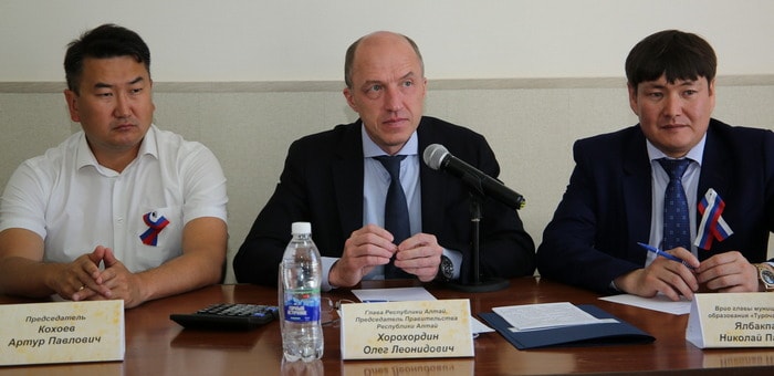 Олег Хорохордин встретился с жителями Турочакского района