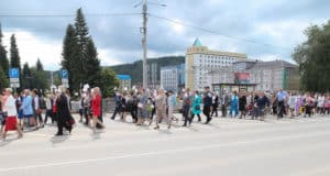 Учительский парад впервые прошел на Алтае