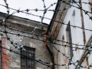 Мужчина украл недорогой телевизор и отправился в тюрьму Мужчина украл недорогой телевизор и отправился в тюрьму