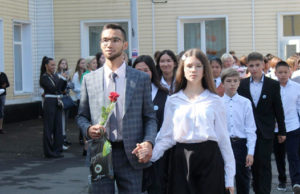 Лучшим учебным заведением Республики Алтай эксперты назвали РКЛ Лучшим учебным заведением Республики Алтай эксперты назвали РКЛ