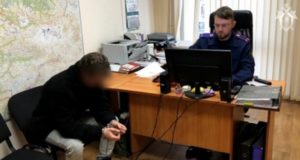 Молодой майминец получил 15 лет колонии за жестокое убийство дедушки и ранение бабушки Молодой майминец получил 15 лет колонии за жестокое убийство дедушки и ранение бабушки