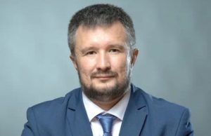 Председателем Чемальского райсовета избран Роман Шевченко Заголовок: Председателем Чемальского райсовета избран Роман Шевченко