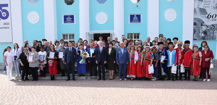 Региональный родительский форум впервые прошел на Алтае