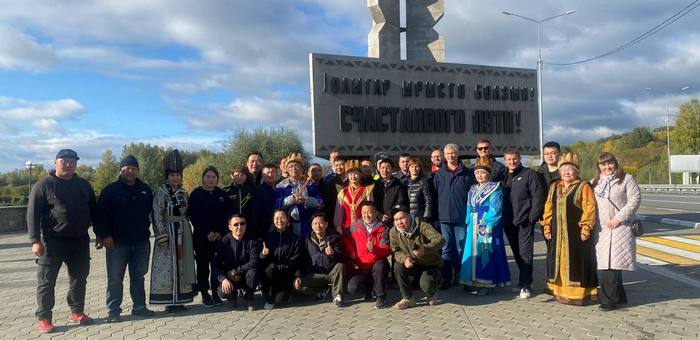 Республика Алтай встретила участников международного грузового автопробега
