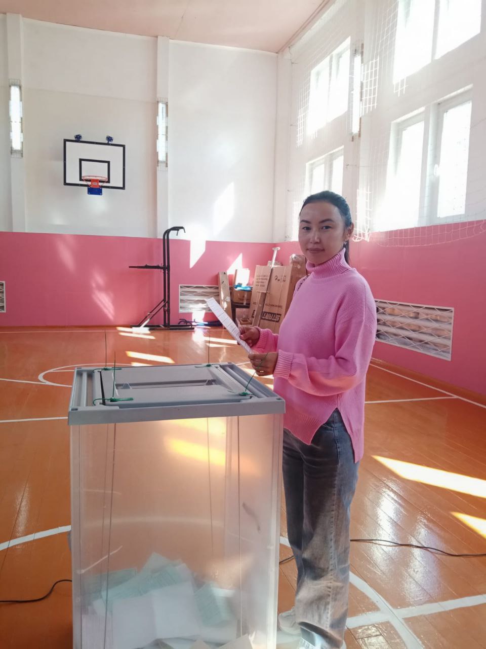 Главы районов и депутаты проголосовали на выборах в Республике Алтай 