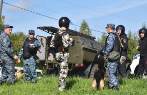 На Алтае прошли учения по поиску и задержанию сбежавших из колонии преступников На Алтае прошли учения по поиску и задержанию сбежавших из колонии преступников