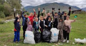 Экодесант очистил от мусора берега рек в Усть-Коксинском районе Экодесант очистил от мусора берега рек в Усть-Коксинском районе