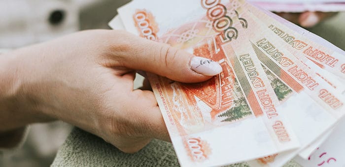 «Целительница» из Узбекистана выманила у горожанки 700 тысяч рублей