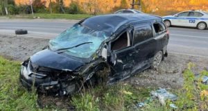 В Горно-Алтайске иномарка врезалась в забор, водитель был пьян В Горно-Алтайске иномарка врезалась в забор: водитель был пьян