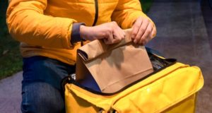 МегаФон ускорил интернет курьерам и водителям такси на время распродаж