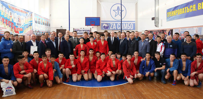 Всероссийский день самбо отмечают на Алтае