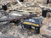 Двое жителей Томской области погибли при пожаре на турбазе в Улаганском районе