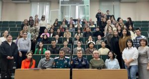 Студенты встретились с Героем России Студенты ГАГУ встретились с Героем России