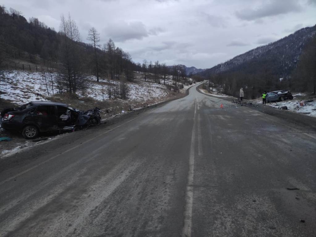 Один человек погиб и четверо пострадали в ДТП в Онгудайском районе 