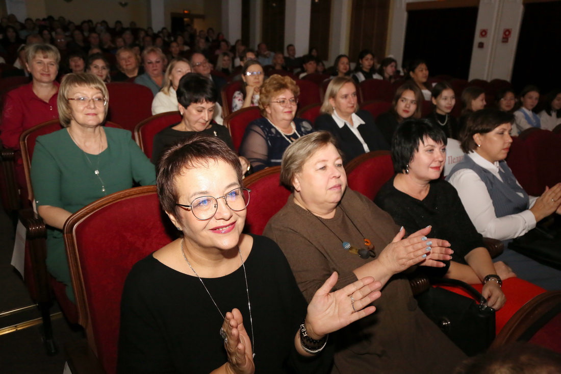 Лицею №6 исполнилось 85 лет 